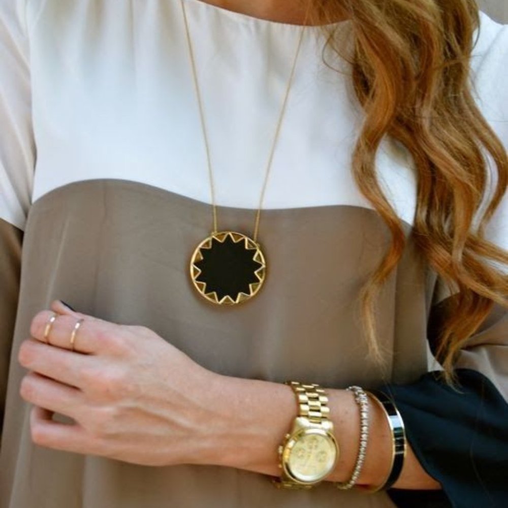House of Harlow Necklace